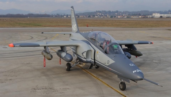 M-346 이전에 고려되었던 M-345. 출처 레오나르도