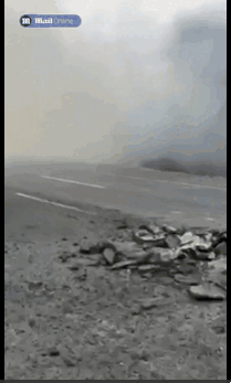 이란의 미사일 공습 이후 이스라엘 수도 텔아비브의 한 고속도로