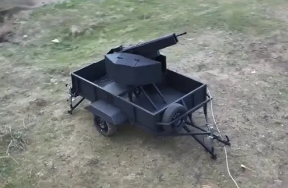 우크라이나 방산 업체 ‘드론 제페’가 공중 드론을 격추할 수 있는 이동식 포탑을 개발했다. / 출처=드론 제페
