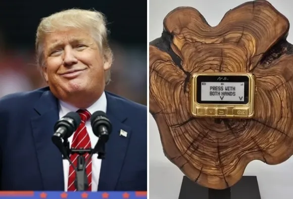 베냐민 네타냐후 이스라엘 총리가 도널드 트럼프 미국 대통령(오른쪽)에게 선물한 황금 삐삐(왼쪽). 이스라엘 총리실 제공