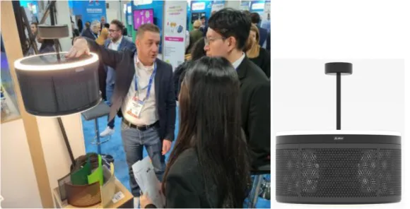 프랑스 회사 Life-01의 홍보 부스 직원이 공기청정기능을 가진 조명장치 엘리먼트(오른쪽 사진)을 설명하고 있다. 출처=Life-01