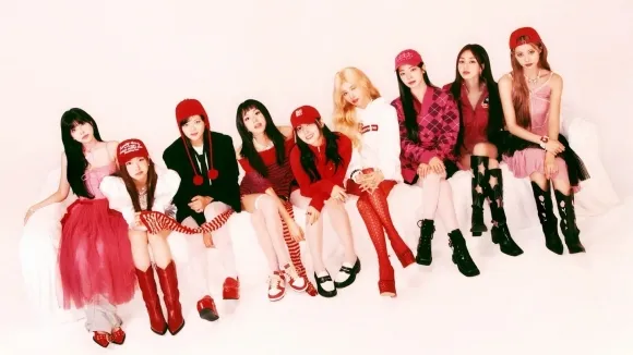 출처=트와이스 공식 인스타그램