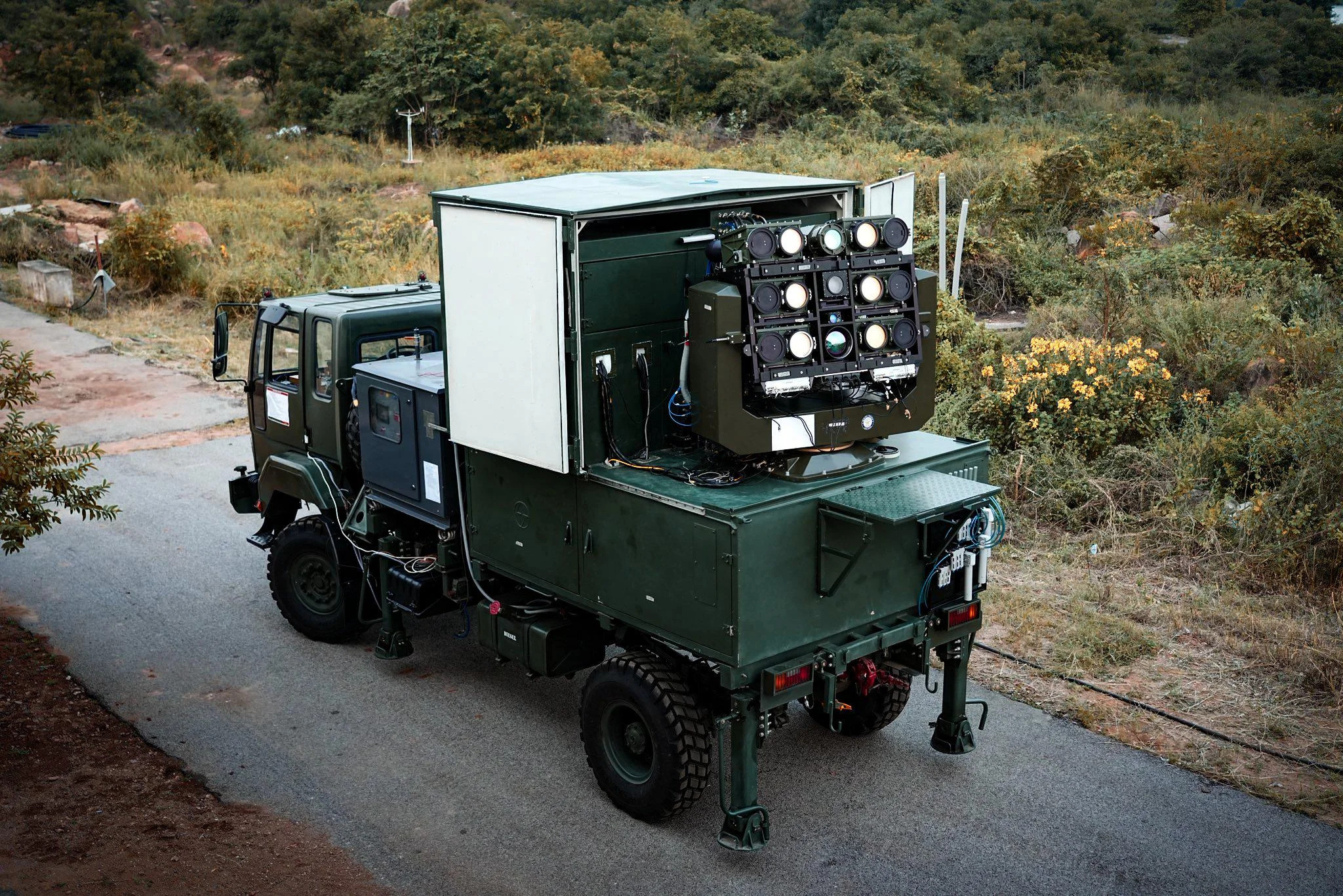 인도 레이저 무기 사하스트라 샤크티. 출처=DRDO 인도 레이저 무기 사하스트라 샤크티. 출처=DRDO