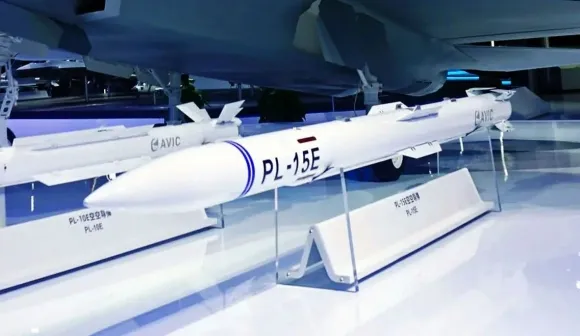 중국산 PL-15E 미사일. 소셜미디어 캡처 중국산 PL-15E 미사일. 소셜미디어 캡처