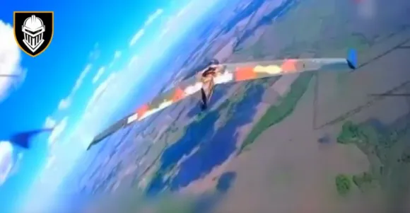 우크라이나군 전투기들이 하르키우주(州) 상공에서 러시아군의 정찰용 잘라(ZALA) 드론(사진) 두 대를 성공적으로 격추했다고 밝혔다. 우크라이나 제3 독립전차여단 페이스북 캡처