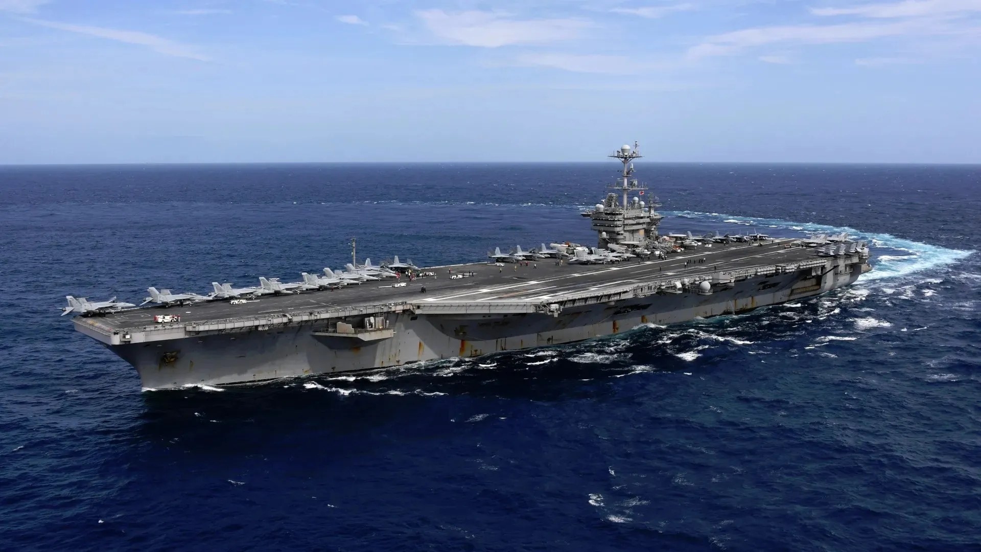 USS 해리 S. 트루먼 호 자료사진. 미 해군 USS 해리 S. 트루먼 호 자료사진. 미 해군