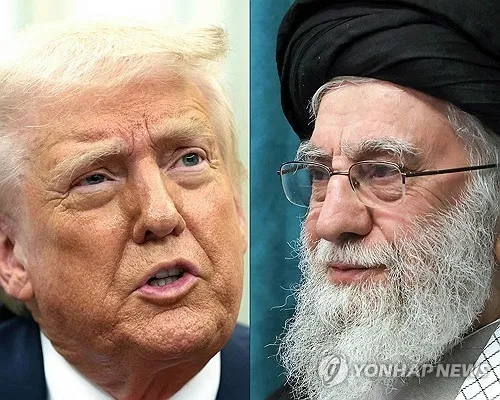 이란의 최고 지도자 아야톨라 알리 하메네이(오른쪽)와 도널드 트럼프 미국 대통령. AFP 연합뉴스 이란의 최고 지도자 아야톨라 알리 하메네이(오른쪽)와 도널드 트럼프 미국 대통령. AFP 연합뉴스