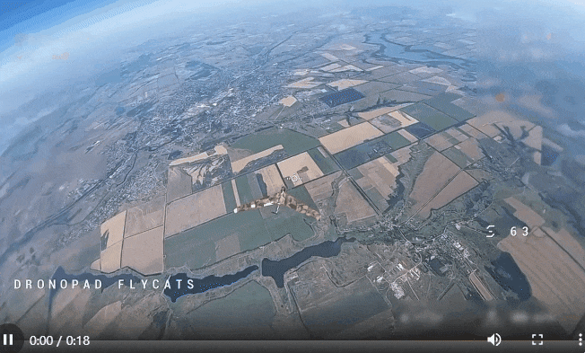 우크라이나군은 12일(현지시간) 텔레그램에 “최근 서부 도네츠크주(州)에 있는 토레츠크 상공에서 우크라이나 경찰청 소속으로 군사작전에 동원된 방공 요원들이 러시아 잘라 드론을 파괴했다”고 밝혔다.