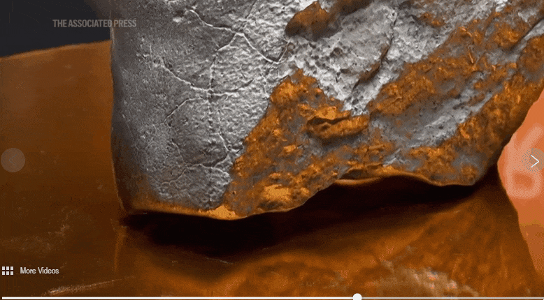 2025년 7월 9일 지구상에서 가장 큰 화성 운석이 뉴욕 소더비 경매 전시장에 모습을 드러냈다. 소더비 측은 이 암석의 예상 낙찰가가 최대 400만 달러에 이를 것으로 추정했다. AP 연합뉴스