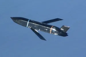 thumbnail - 미군은 쐈고 우리는 못 쏜다? ‘F-35 운용 가능’ 스텔스 미사일, 첫 실전 사용 정황