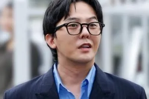 警方对YG娱乐进行搜查：G-DRAGON与梁铉锡涉嫌著作权侵