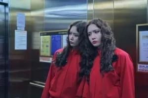 少女时代 林允儿主演电影《恶魔搬来了》上映首日即登票房榜亚军，成为暑期档新黑马