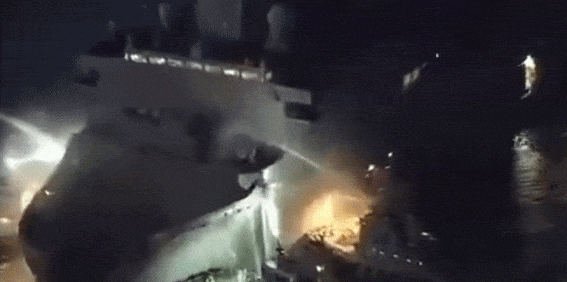 USS 뉴올리언스 호의 화재를 진압하는 영상의 일부. NHK USS 뉴올리언스 호의 화재를 진압하는 영상의 일부. NHK
