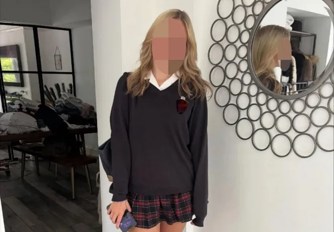가디언이 공개한 사진. 부모가 인스타그램에 올린 자녀의 ‘개학 기념’ 게시물이 메타의 홍보용 추천 콘텐츠로 전환돼 성인 사용자에게 노출됐다. 가디언이 공개한 사진. 부모가 인스타그램에 올린 자녀의 ‘개학 기념’ 게시물이 메타의 홍보용 추천 콘텐츠로 전환돼 성인 사용자에게 노출됐다.