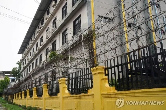 캄보디아의 한 사기 작업장 건물 자료사진. 로이터 연합뉴스 캄보디아의 한 사기 작업장 건물 자료사진. 로이터 연합뉴스