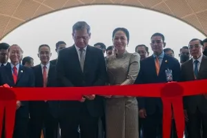 “한국인 납치 사태로 빛바랬다”…캄보디아 최대 신공항 개항 울상