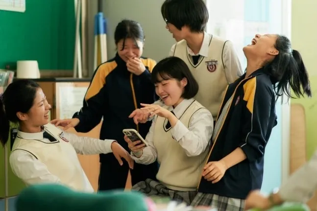 영화 ‘세계의 주인’. 바른손 E&amp;A