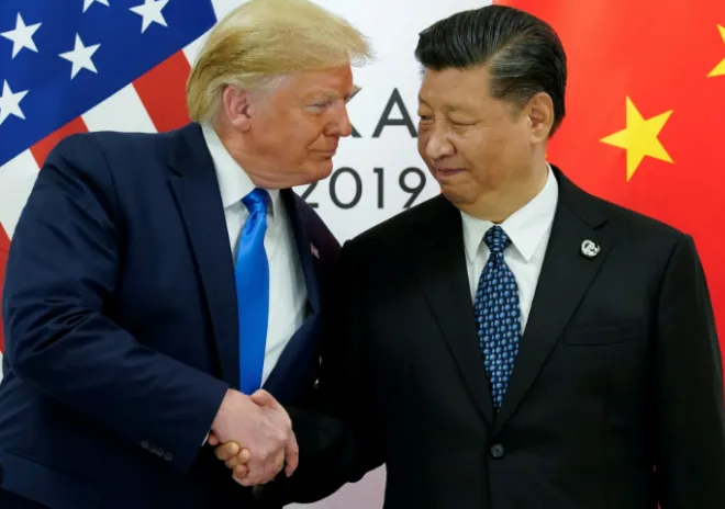 왼쪽부터 도널드 트럼프 미국 대통령, 시진핑 중국 국가 주석 왼쪽부터 도널드 트럼프 미국 대통령, 시진핑 중국 국가 주석