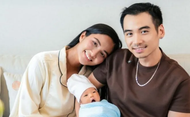 미스 유니버스 베트남 우승자 흐헨 니에의 남편이 아내의 모유로 커피를 만들어 친구들과 함께 마신 영상이 큰 논란이다. VN익스프레스