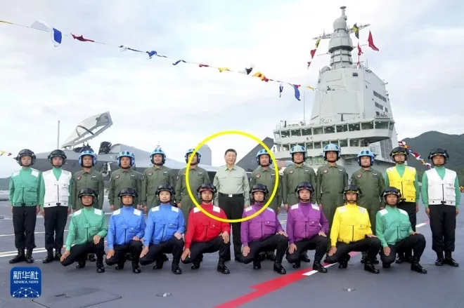 지난 5일 ‘푸젠호’ 취역식에 참석한 시진핑 국가주석. CCTV 캡처