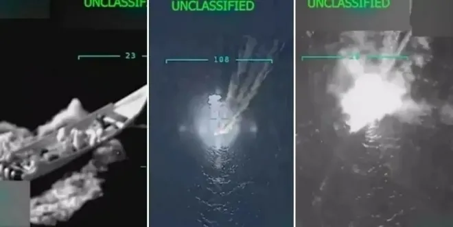 미군의 공격을 받아 폭발하는 마약 운반선. 트럼프 대통령 트루스소셜 캡처