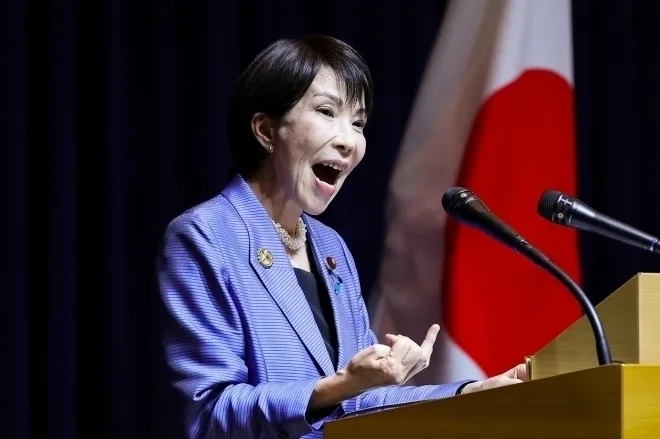 다카이치 사나에 일본 총리가 2025년 11월 1일 한국 경주에서 열린 APEC 정상회의 후 기자회견에서 발언하고 있다. 로이터 연합뉴스