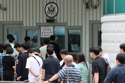 thumbnail - “비만·당뇨 있으면 미국 비자 힘들다?” 트럼프 규정에 세계 충격