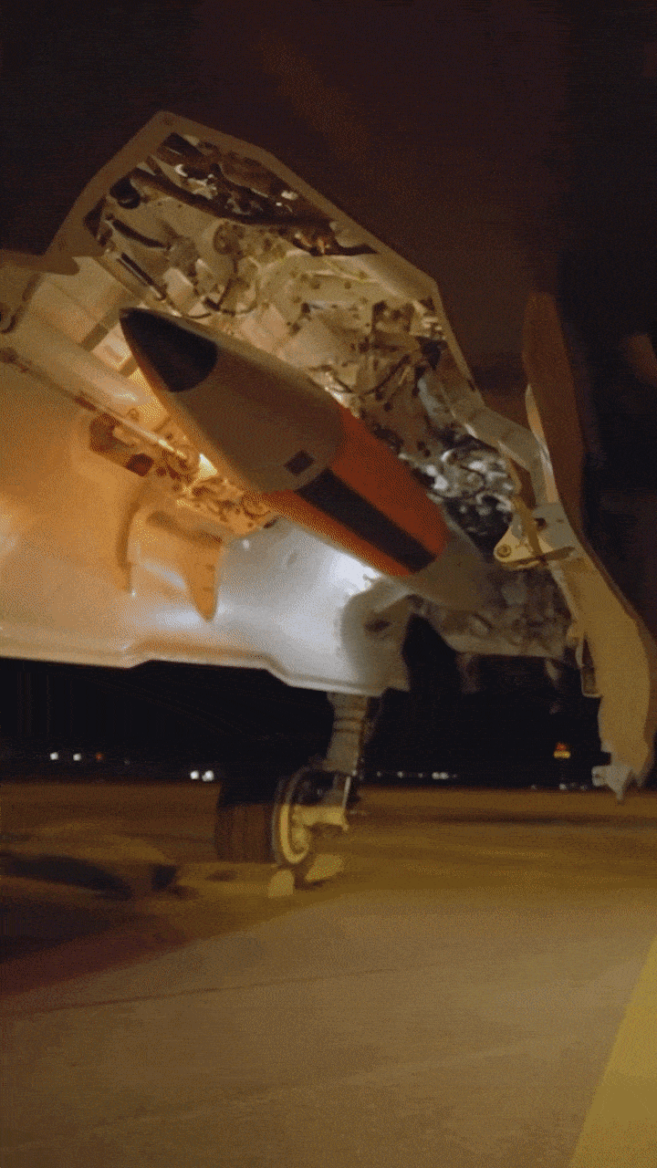 샌디아 국립연구소가 공개한 B61-12 전술핵 시험 영상. F-35A가 시험탄을 내부 무장창에 장착한 뒤 지상 점검을 마치고 이륙하는 장면이 담겼다. 비활성 상태에서 진행된 비핵 시험이다. 인스타그램