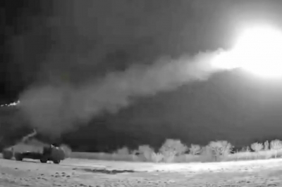 thumbnail - ‘젤렌스키의 야심작’…사거리 1000㎞ ‘롱 넵튠’ 미사일 발사 첫 공개 (영상)