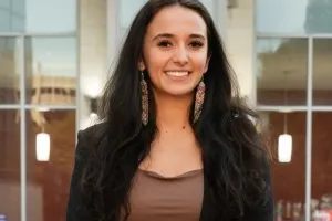 산책로서 결박된 채 발견…美 전직 보좌관 기괴한 ‘자작극’ 혐의”