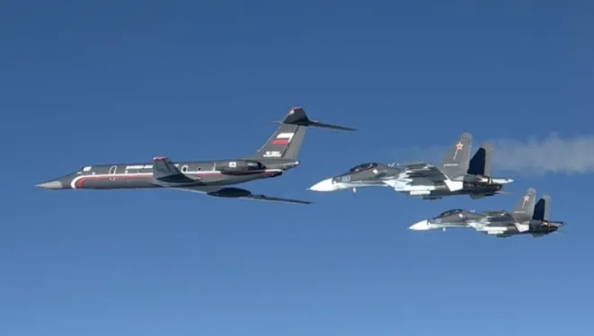 지난주 러시아의 독특한 Tu-134A-4 ‘블랙펄’이 발트해 상공에서 확인됐다. 나토 공군 사령부 엑스 캡처