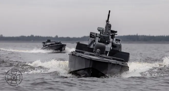 무장을 장착한 차세대 해상드론 ‘시 베이비’의 모습. 우크라이나 보안국(SBU)이 공개한 참고 사진.