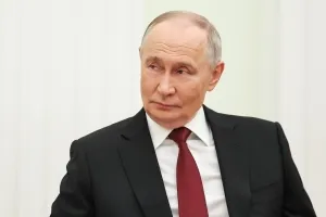 ‘피 묻은 황금’이 세계 시장으로…금값 폭등의 그림자