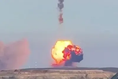 thumbnail - ‘푸틴의 자랑’ 최강 핵미사일 ‘사르마트’ 시험 발사 중 추락 폭발 (영상)