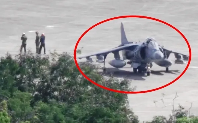 지난달 30일 미국령 푸에르토리코에 착륙한 미군 전투기의 모습