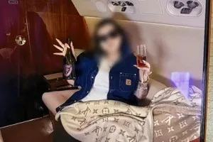 전용기 타던 SNS ‘금수저’, 알고 보니 지인 27억 빼돌