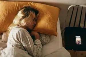 ‘이 자세’로 잠들면 신경 손상…수면 습관 바꾸는 쉬운 방법