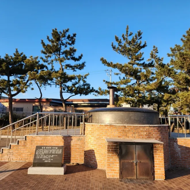 호미곶 새해축제를 위해 설치한 2만명분 떡국 가마솥