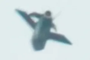 회전하며 파고든다…일본 신형 미사일, 적함 방어망 돌파 실험