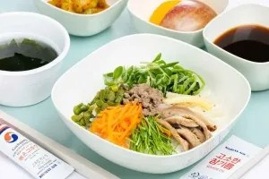 전문가들이 꼽은 ‘인생 기내식’…비행기 밥의 반전