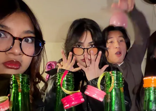 thumbnail - 내 최애 음식, 딱 4번 먹어볼게요