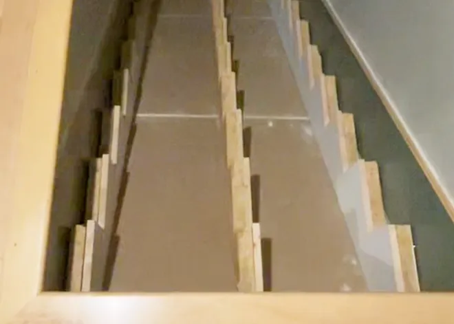 thumbnail - 나, 당했어요…계단 압!수! 당했어요