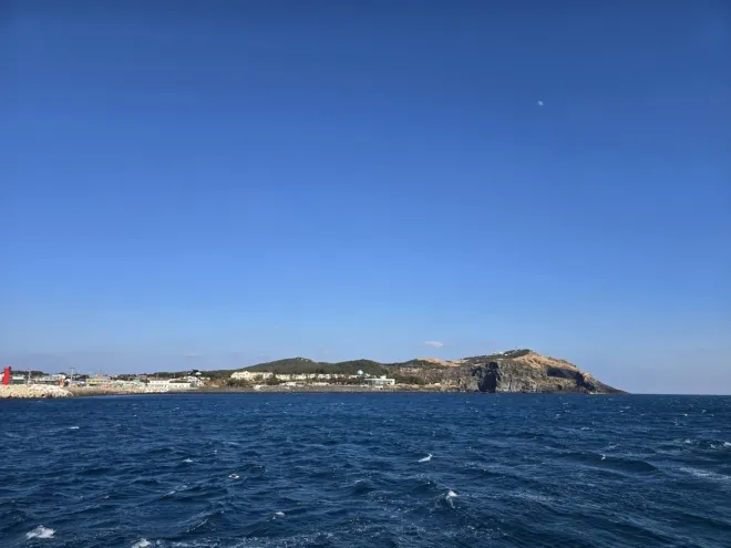 thumbnail - 소가 누워 쉬는 섬, 제주 최동단 우도의 걷기 좋은 풍경