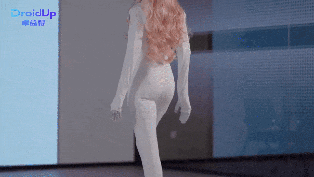 사람과 유사한 자세로 보행하는 휴머노이드 ‘모야’ 시연 장면. 드로이드업