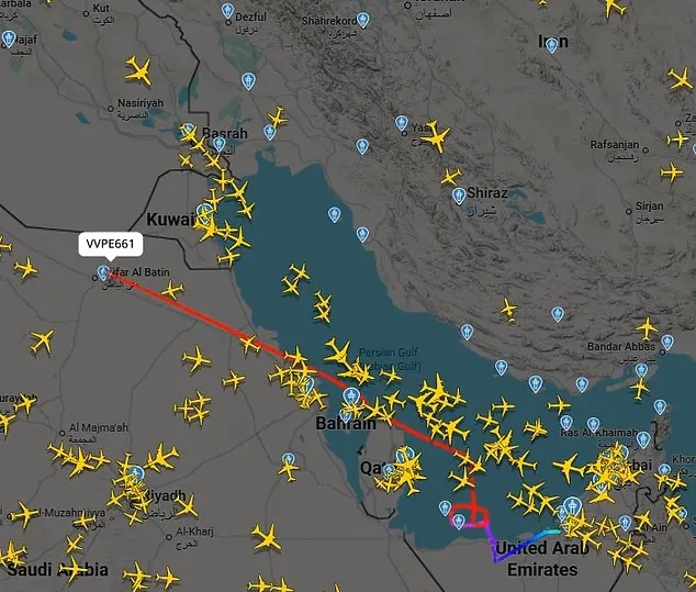 플라이트어웨어24 항공기 추적 데이터에 따르면 18일(현지시간) MQ-4C 트라이톤 고고도 정찰 무인기가 이란 인근 상공을 비행한 것으로 나타났다. 항적 정보 기반 화면 캡처.