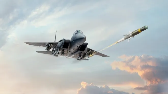 F-15에서 발사되는 APKWS II 레이저 유도로켓. 출처 BAE 시스템즈