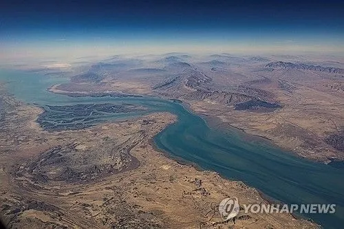 호르무즈 해협 항공사진. 로이터 연합뉴스