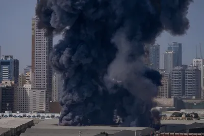 thumbnail - “미사일·드론 1200발 퍼부었다”…걸프 확전 위기 최고조