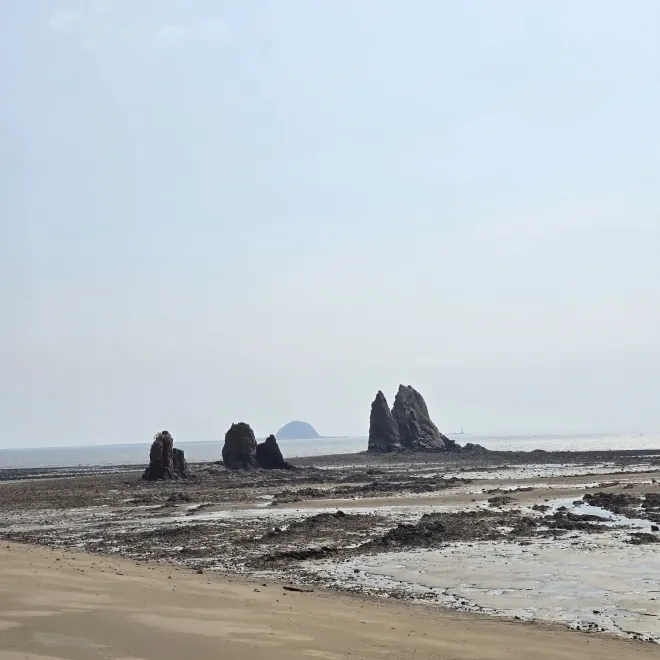 제부도의 명소 매바위의 모습