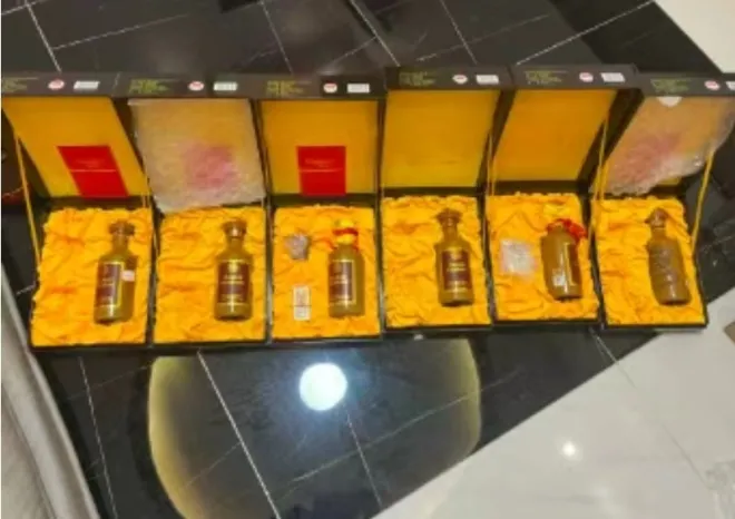 중국에서 6500만 원 상당의 마오타이주가 가짜로 밝혀져 법적 공방을 예고했다. 홍성신문 캡처